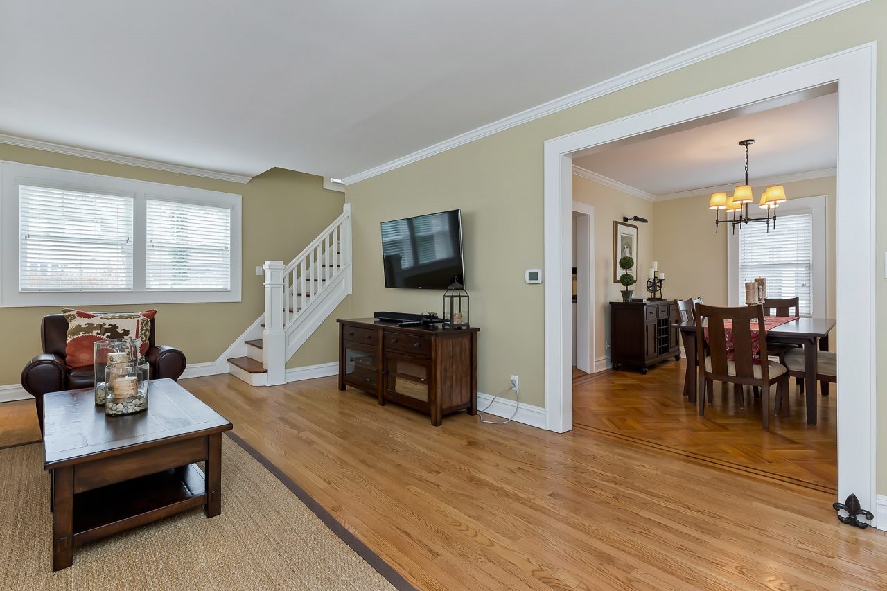 , Pristine Cranford Colonial For Sale!