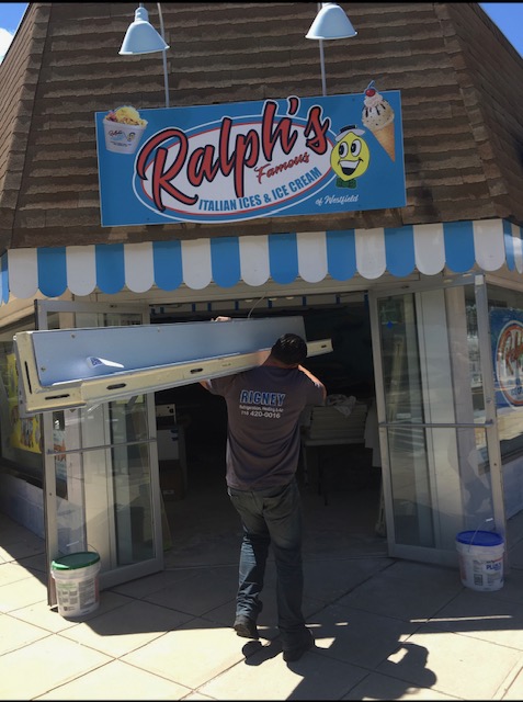 Ralph’s Famous Italian Ices, Ralph’s Famous Italian Ices &#038; Ice Cream